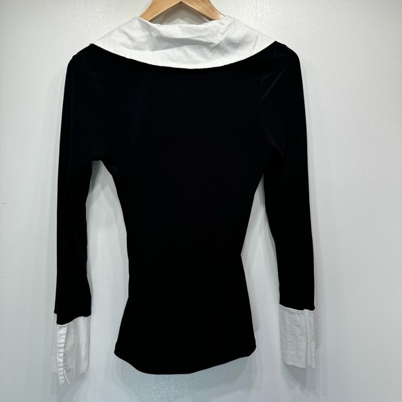 White House Black Market Black Stretchy Ruched Side Top w White Collar & Cuffs - Picture 8 of 13